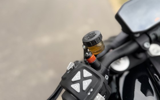 Gebrauchtmotorrad KTM 1290 Super Duke R - Bild 6