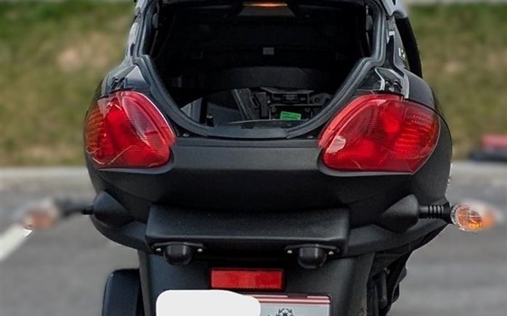 Gebrauchtmotorrad Piaggio MP3 500ie LT Business - Bild 12