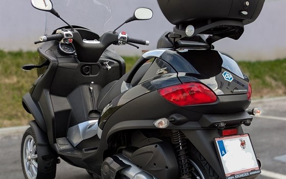 Gebrauchtmotorrad Piaggio MP3 500ie LT Business - Bild 3