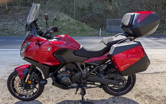 Gebrauchtmotorrad Honda NT1100 DCT - Bild 1