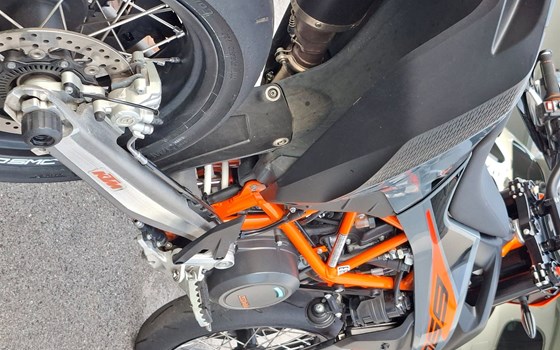 Gebrauchtmotorrad KTM 690 SMC R - Bild 10