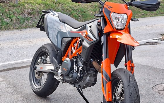 Gebrauchtmotorrad KTM 690 SMC R - Bild 13
