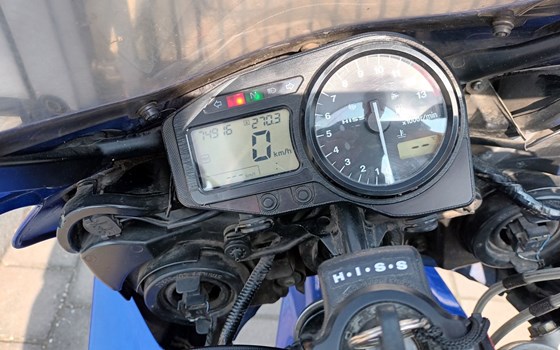 Gebrauchtmotorrad Honda CBR 900 RR Fireblade - Bild 5