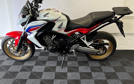 Gebrauchtmotorrad Honda CB650F - Bild 4