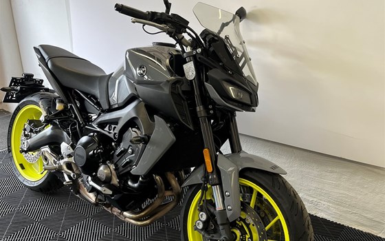 Gebrauchtmotorrad Yamaha MT-09 - Bild 3