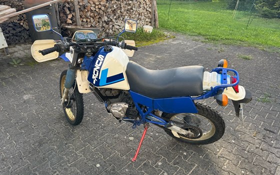 Gebrauchtmotorrad Suzuki DR 600 - Bild 4