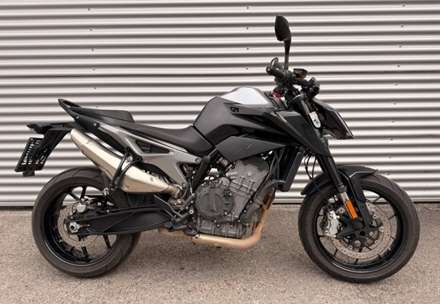 KTM 790 Duke (schwarz)