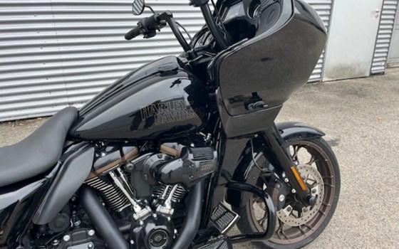 Gebrauchtmotorrad Harley-Davidson Touring Road Glide ST - Bild 3