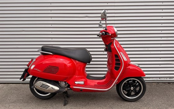 Gebrauchtmotorrad Piaggio Beverly 300 i.e.S - Bild 1