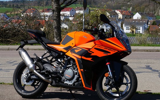 Gebrauchtmotorrad KTM RC 390 - Bild 3