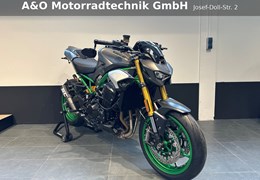 Neumotorrad Kawasaki Z900 SE