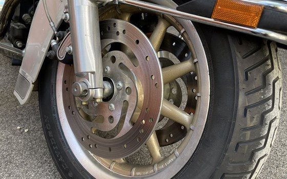 Gebrauchtmotorrad Harley-Davidson Electra Glide Classic FLHTC - Bild 5