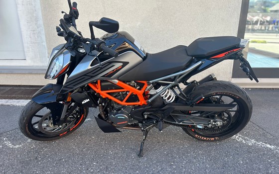Gebrauchtmotorrad KTM 125 Duke - Bild 2