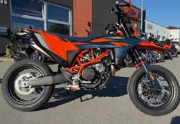 Neumotorrad KTM 690 SMC R
