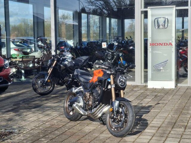 Honda CB650R E-Clutch