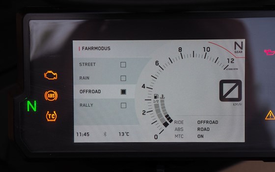 Gebrauchtmotorrad KTM 790 Adventure - Bild 12