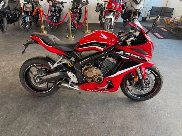 Honda CBR650R