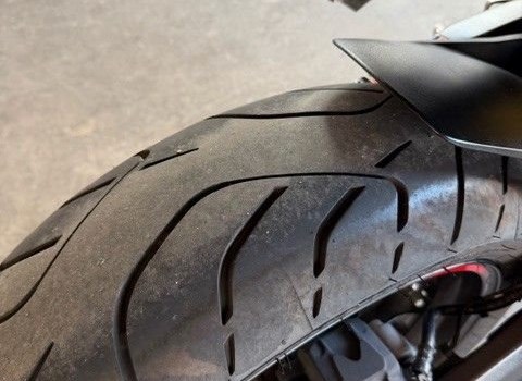 Gebrauchtmotorrad Honda CBR650R - Bild 12