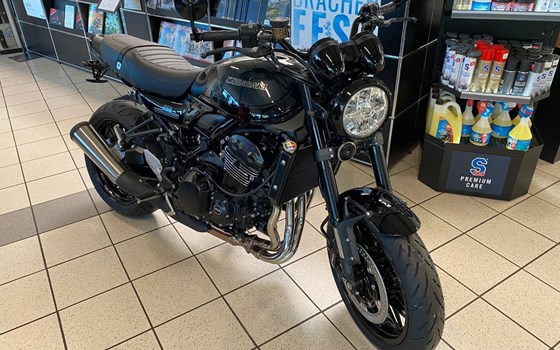 Neufahrzeug Kawasaki Z900 RS Black Ball Edition - Bild 16