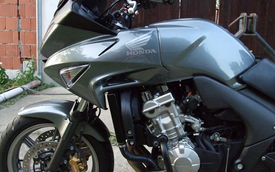 Gebrauchtmotorrad Honda CBF 600 S - Bild 1