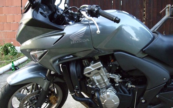 Gebrauchtmotorrad Honda CBF 600 S - Bild 12