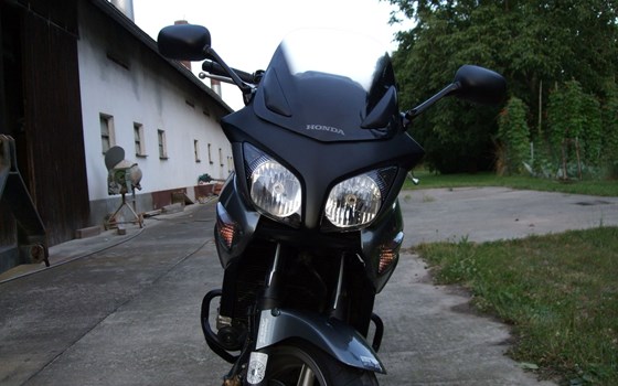 Gebrauchtmotorrad Honda CBF 600 S - Bild 16