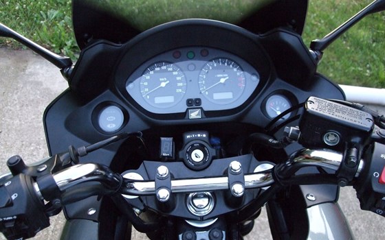 Gebrauchtmotorrad Honda CBF 600 S - Bild 19