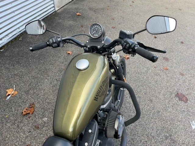 Harley-Davidson Sportster XL 883 N Iron (grün) - Bild 5