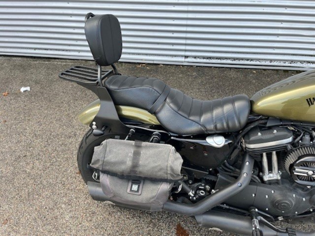 Harley-Davidson Sportster XL 883 N Iron (grün) - Bild 6