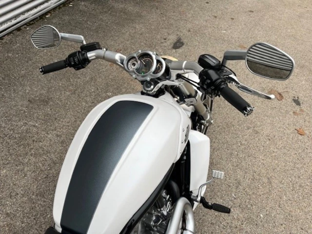 Harley-Davidson V-Rod Muscle VRSCF (weiss) - Bild 5