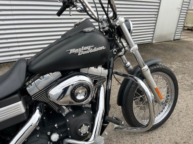 Harley-Davidson Dyna Street Bob FXDB (schwarz) - Bild 3