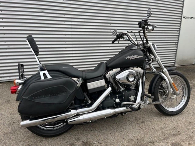 Harley-Davidson Dyna Street Bob FXDB (schwarz) - Bild 7