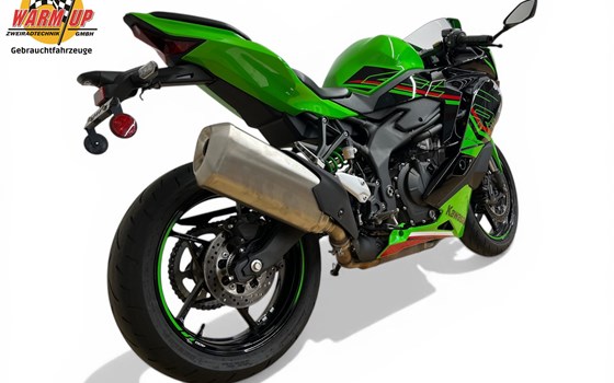 Gebrauchtmotorrad Kawasaki Ninja ZX-4RR - Bild 3