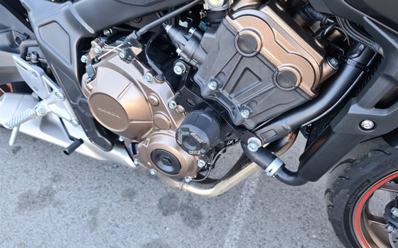 Gebrauchtmotorrad Honda CB650R - Bild 13