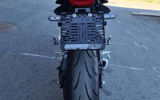 Gebrauchtmotorrad Honda CB650R - Bild 6