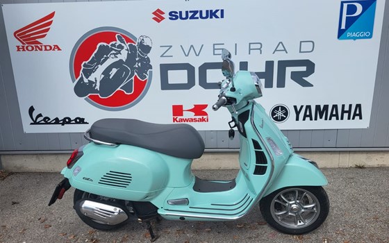 Gebrauchtmotorrad Vespa GTS 125 - Bild 1