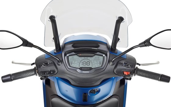 Neufahrzeug Piaggio Beverly S 400 hpe - Bild 7