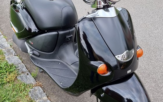 Motorrad Occasion Aprilia Mojito 125 Custom - Bild 2