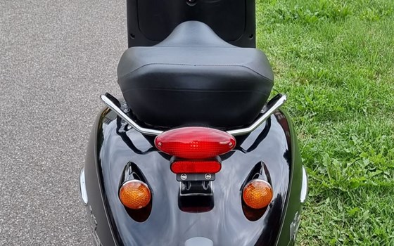 Motorrad Occasion Aprilia Mojito 125 Custom - Bild 5