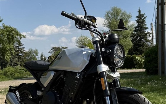 Gebrauchtmotorrad Brixton Crossfire 500 - Bild 3