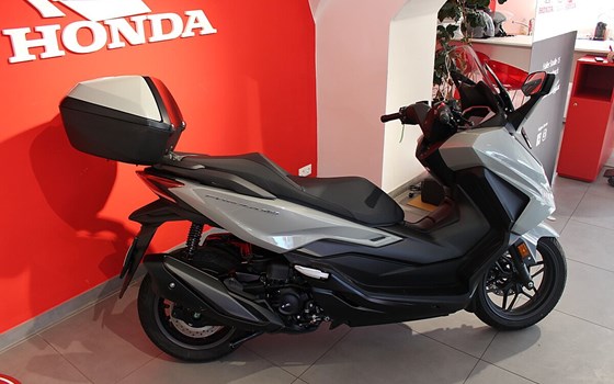 Neufahrzeug Honda Forza 350 - Bild 3
