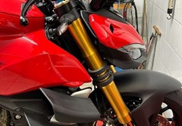 Gebrauchte Ducati Streetfighter V4 S