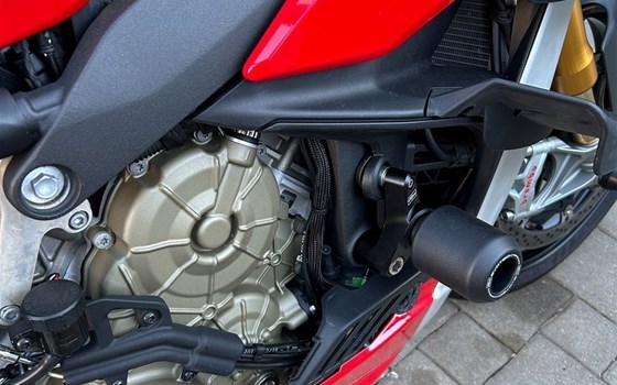 Gebrauchtmotorrad Ducati Streetfighter V4 S - Bild 15
