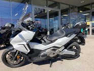 Honda Forza 750