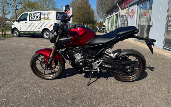 Gebrauchtmotorrad Honda CB125R - Bild 5