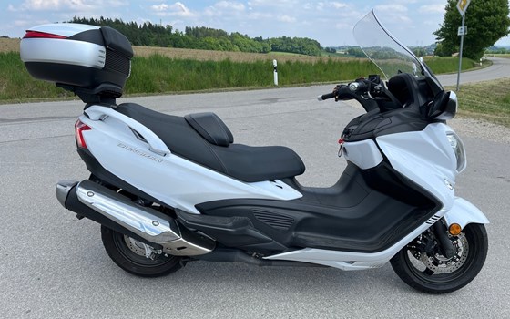 Gebrauchtmotorrad Suzuki Burgman 650 Executive - Bild 11