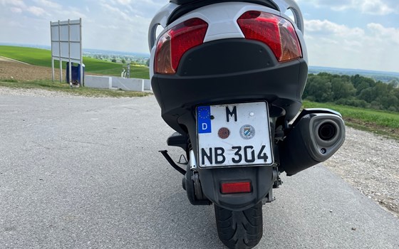 Gebrauchtmotorrad Suzuki Burgman 650 Executive - Bild 7
