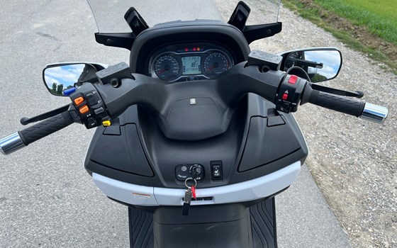 Gebrauchtmotorrad Suzuki Burgman 650 Executive - Bild 8