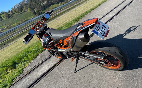 Gebrauchtmotorrad KTM 690 SMC - Bild 7
