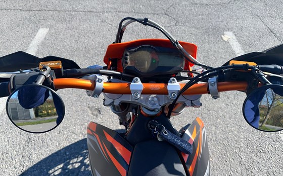 Gebrauchtmotorrad KTM 690 SMC - Bild 5